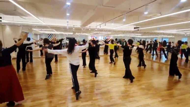 /user/k/kimslinedance/editor/2505/0f81cc9cf05e8b90424967ea91c10f27_1748582221_756.jpg 이미지크게보기