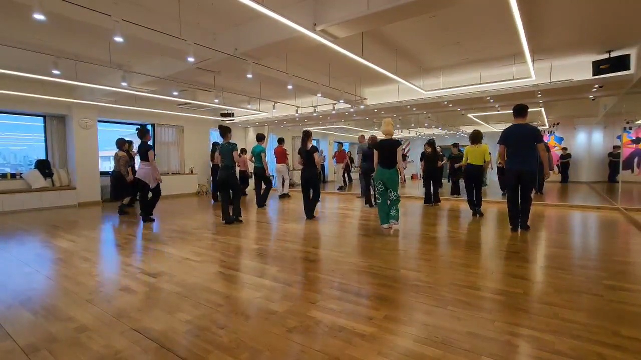 /user/k/kimslinedance/editor/2505/0f81cc9cf05e8b90424967ea91c10f27_1748583090_5453.jpg 이미지크게보기
