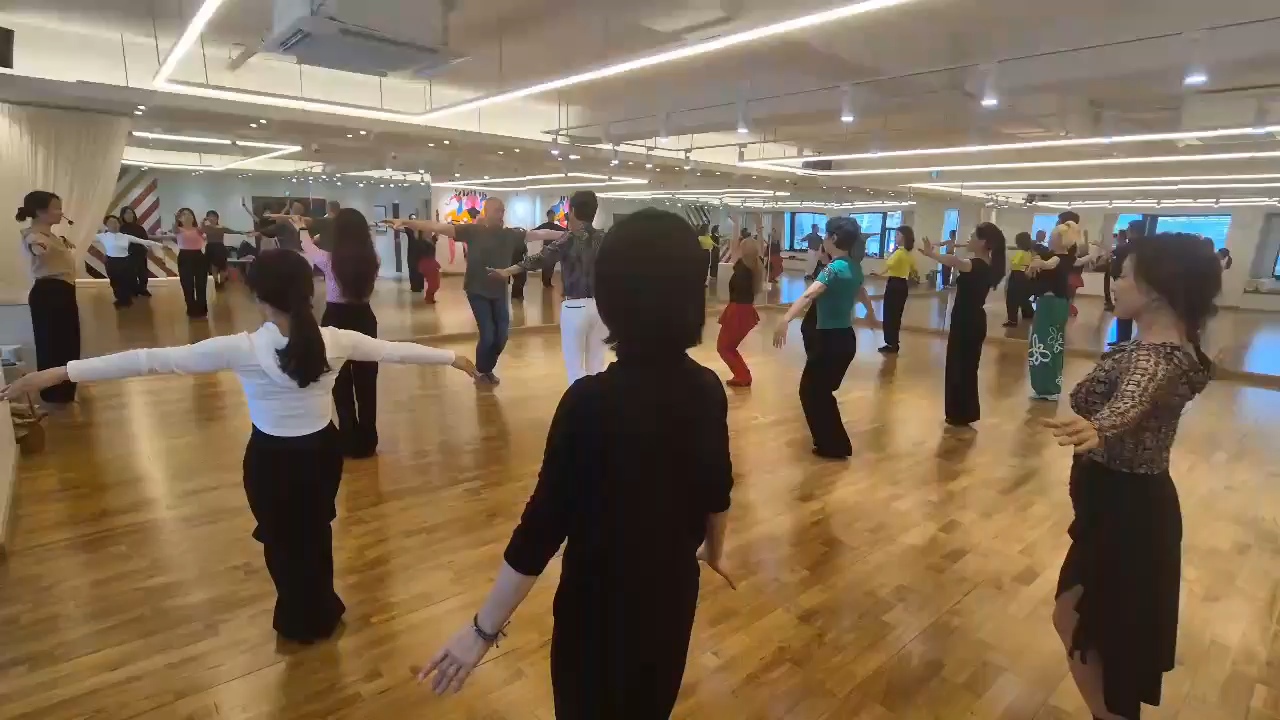 /user/k/kimslinedance/editor/2505/0f81cc9cf05e8b90424967ea91c10f27_1748583090_8735.jpg 이미지크게보기