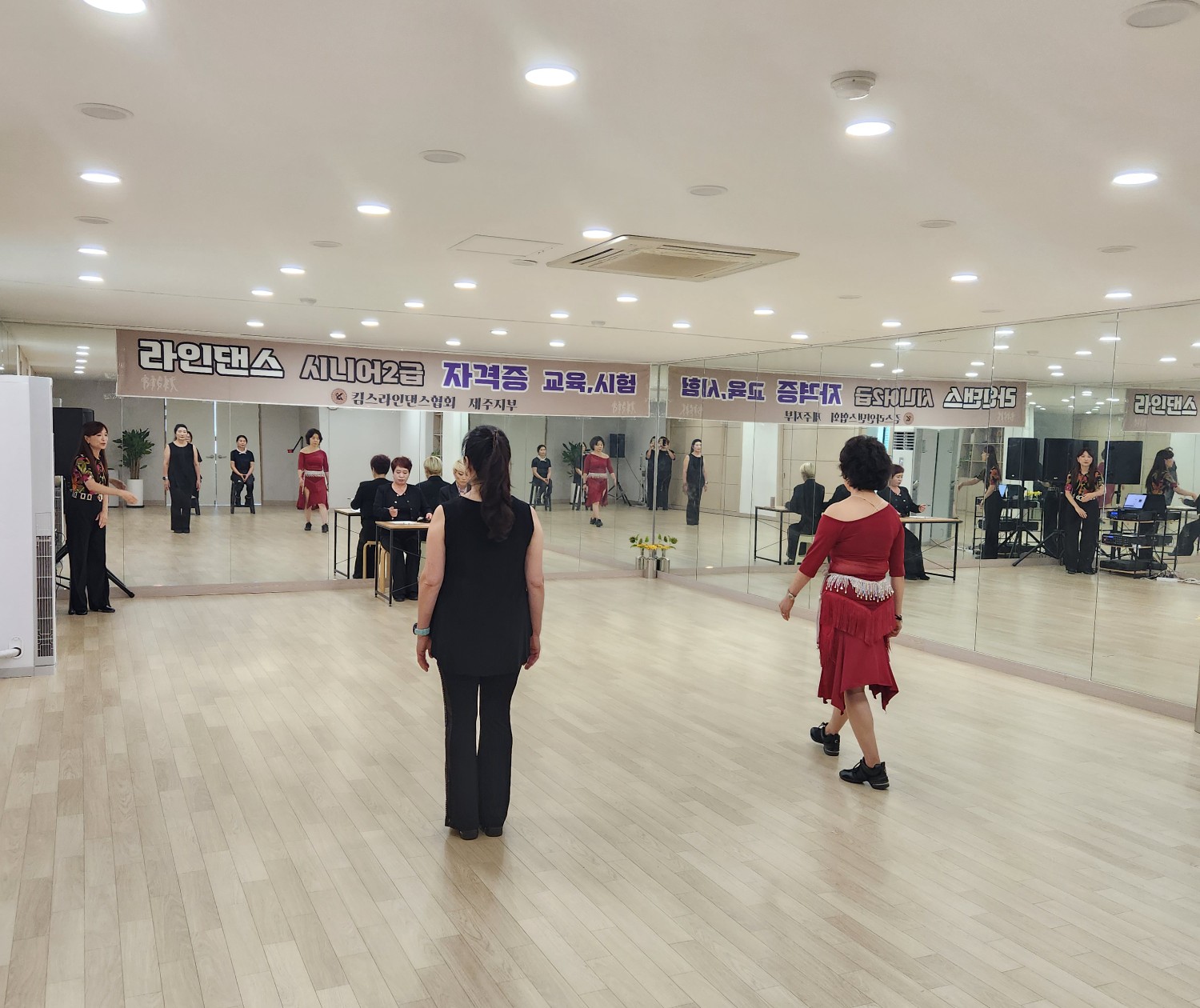 /user/k/kimslinedance/editor/2510/06651a41d943faf673d7c9550d7cfca9_1759572781_7761.jpg 이미지크게보기