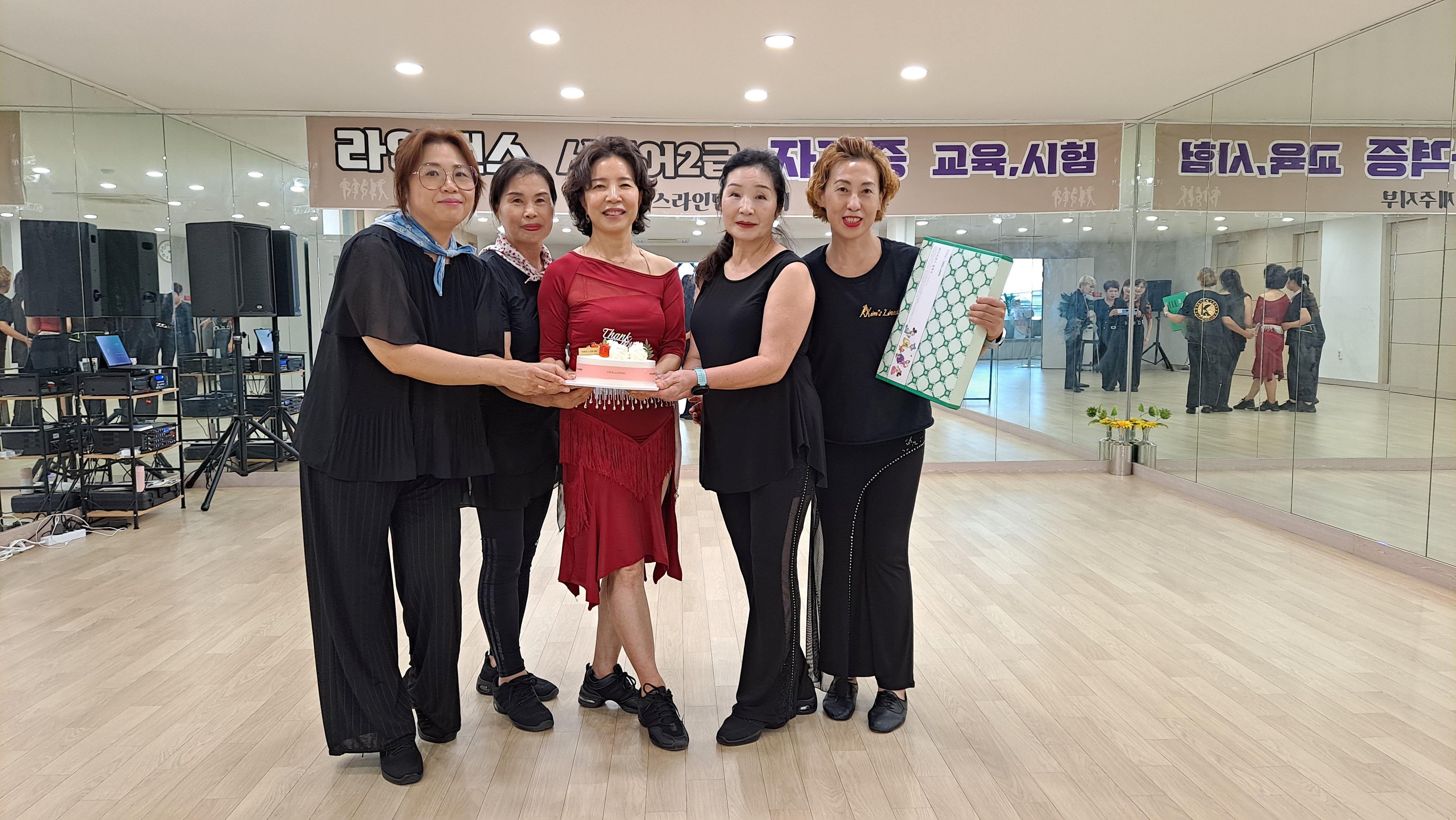 /user/k/kimslinedance/editor/2510/06651a41d943faf673d7c9550d7cfca9_1759572889_5175.jpg 이미지크게보기