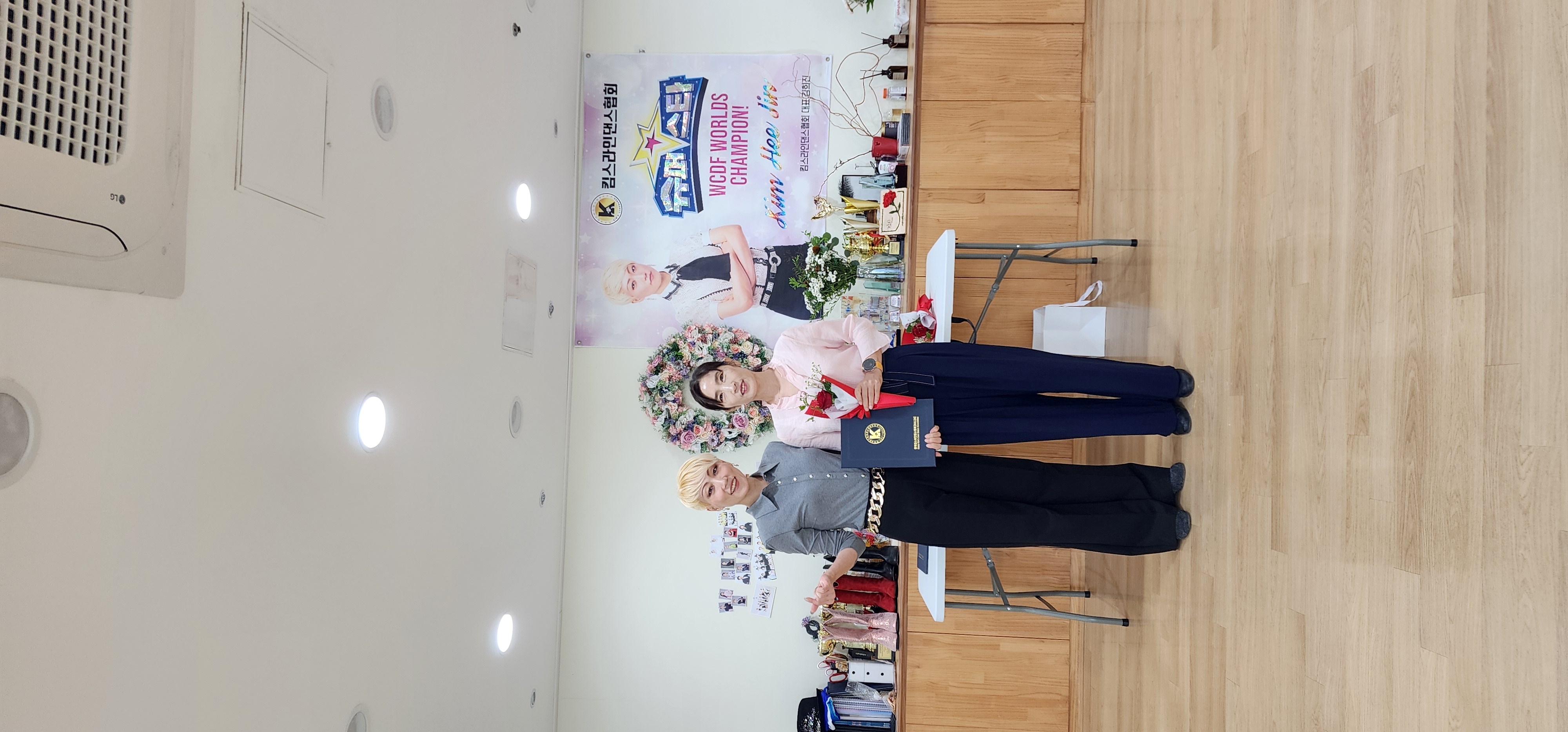 /user/k/kimslinedance/editor/2511/28af809bfb0e8116af8347ee0f9b997c_1762616879_5905.jpg 이미지크게보기