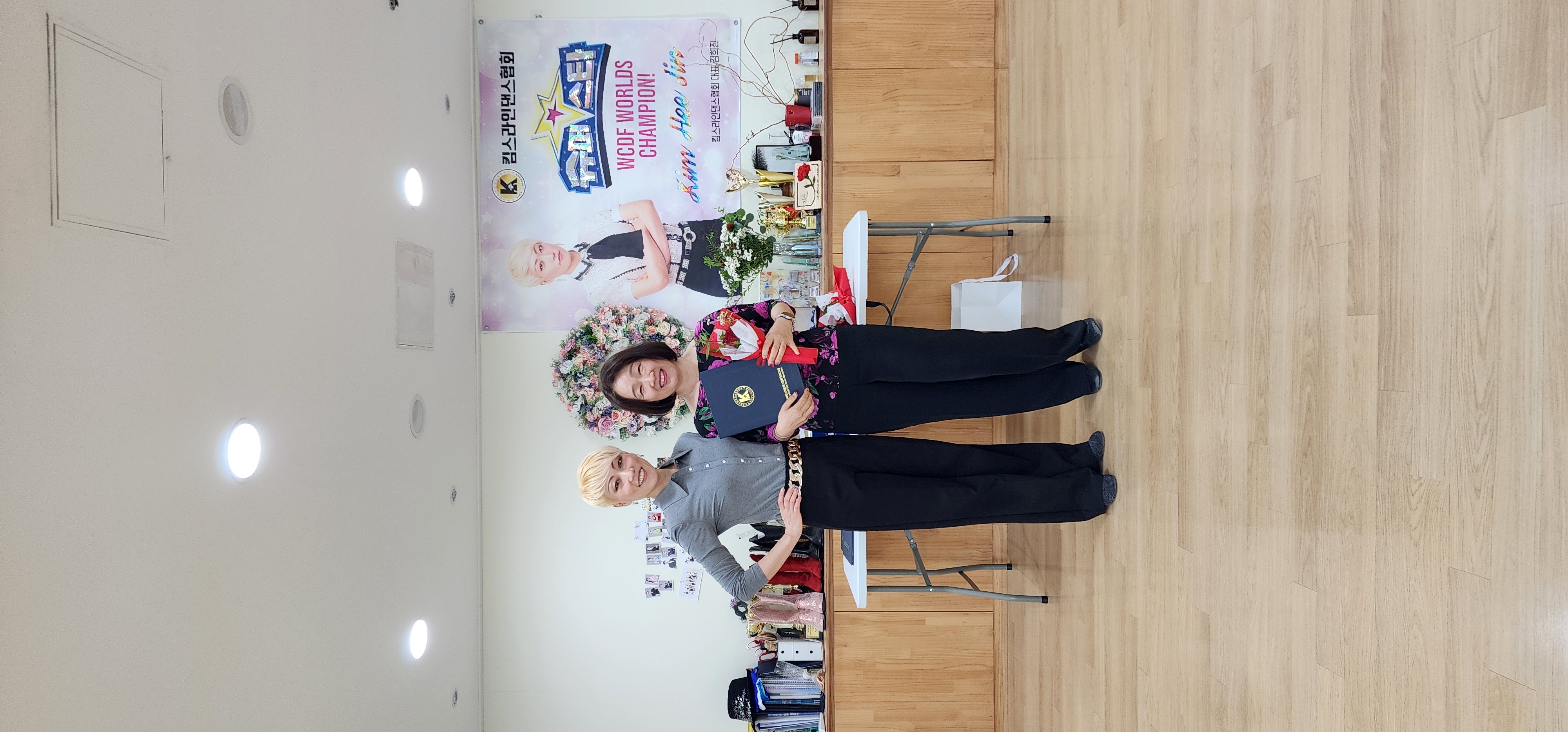 /user/k/kimslinedance/editor/2511/28af809bfb0e8116af8347ee0f9b997c_1762616879_8139.jpg 이미지크게보기